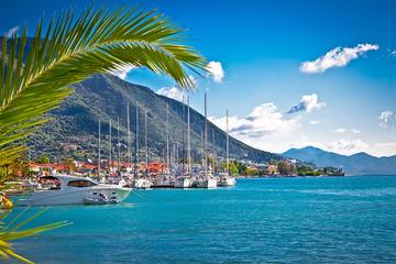 Private Return Transfer: Nidri Port to Lefkada Town
