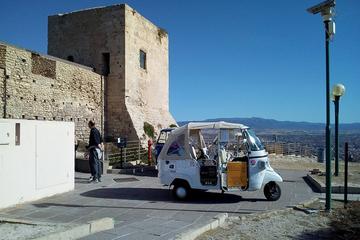 Tuk Tuk tour in the centre of Cagliari 4 districts