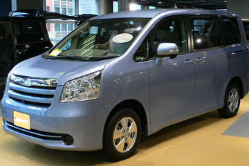 One-Way Private Transfer from Nairobi