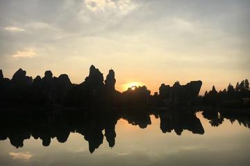 3-Day Stone Forest and Yuanyang Terraces Tour