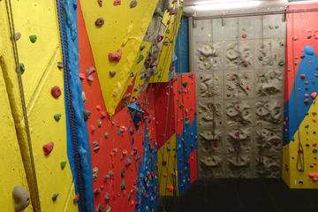 Indoor Rock Climbing Experience in Brighton