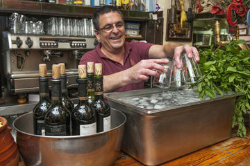 Tapas and Traditions of Seville Day Food Tour