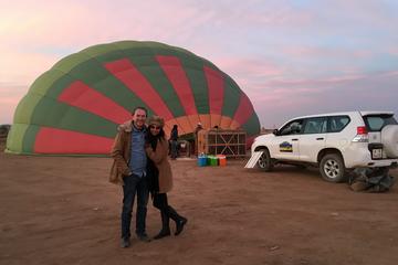 1-hour Private Hot Air Balloon Flight in Marrakech with Breakfast
