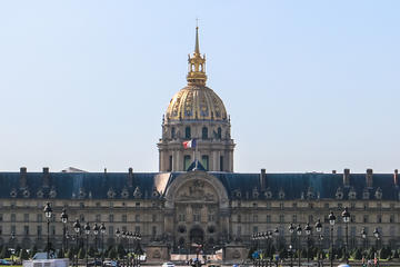 Invalides Army Museum and Cathedral Private Tour