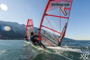 Windsurfing course from Malcesine