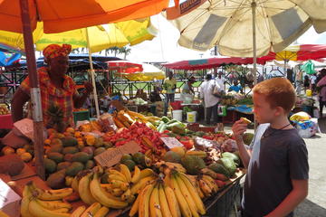 Pointe-à-Pitre Food Tasting and Historical Sightseeing Tour