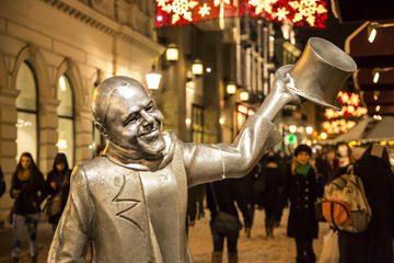 Guided Walking Tour in French or Spanish or Russian or Italian or Chinese