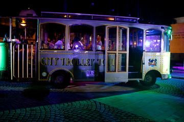Night Trolley Sightseeing in Cartagena