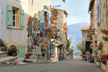 Provence and Tradition - Private Guided Full Day Tour