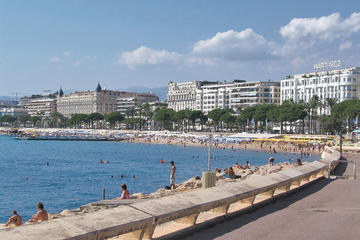 Small-Group Tour: Cannes, Antibes, and Saint-Paul de Vence