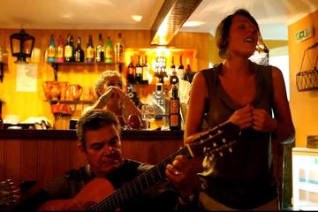 Night of Fado with guide of tourism