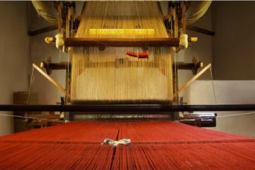 The Master Weavers of Florence, Pisa & Chianti Wine Tour in Tuscany Landscape