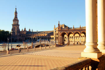 Fascinating and Monumental Seville Guided Day Tour