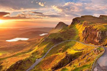 Isle of Skye 8 Seater Vehicle Tour from Inverness - Winter Schedule