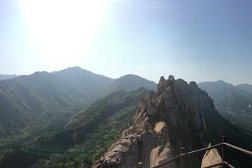 Day Trip to Mount Seorak and Naksansa Temple from Seoul