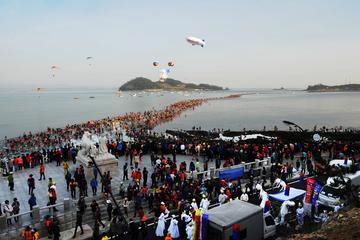 Jindo Miracle Sea Road Festival (Depart from Busan)
