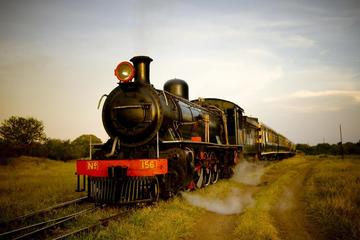 Small-Group Royal Livingstone Express Steam Train with Dinner