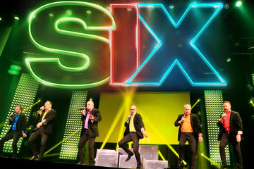 SIX - Live Entertainment in Branson
