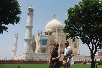 02-Days Agra and New Delhi Private Guided Tour from Delhi by Car