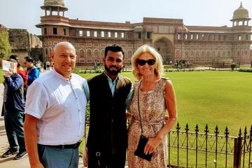 Private Taj Mahal & Agra Full-Day Tour from Delhi
