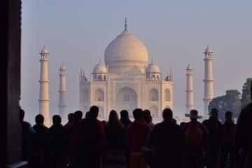 Private Tour: Full-Day Taj Mahal and Agra Tour with Entrance Tickets