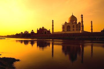 Private Tour: Full-Day Taj Mahal Sunrise and Agra Tour by Car