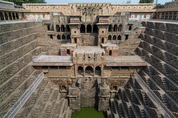 Same Day Abhaneri Tour