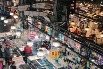 Small-Group 2.5-Hour Noryangjin Fish Market Walking Tour
