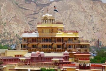 Samode Town Excursion - A Visit to a Unique Rajasthan town with private transfers