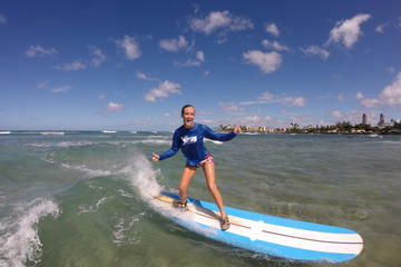 Oahu Shore Excursion: Small-Group or Private Surfing or Stand-Up Paddleboard Lesson