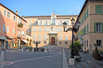 Italian Countryside Village Visit with Typical Food and Wine Tasting