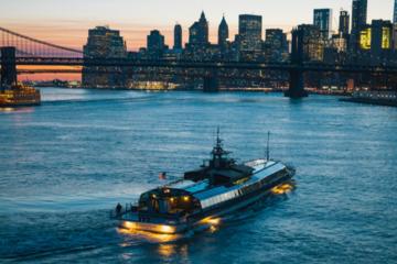 Bateaux Valentine's Day Dinner Cruise