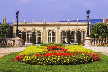 Private Tour: Moet and Chandon, Hautvillers and the House of Mumm Champagne Day Trip from Paris