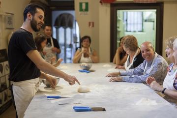 Pizza and Gelato Cooking Class in the Chianti Countryside