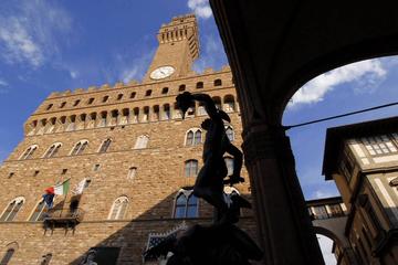 THE PATH OF THE PRINCE - VIP Medici Grand Duke's private walkaway at the Uffizi Gallery