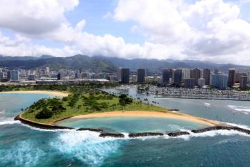 30-minute Oahu Helicopter Tour: Pali Makani