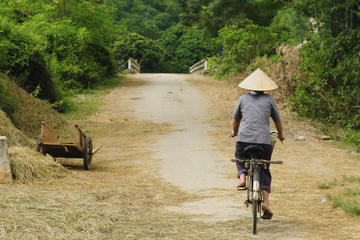 Quang Dien Village Bike Tour Including Sampan Cruise