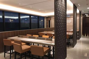 Shanghai Pudong or Hongqiao International Airport Lounge