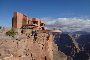 Grand Canyon and Hoover Dam Small Group Day Trip with Optional Skywalk Admission