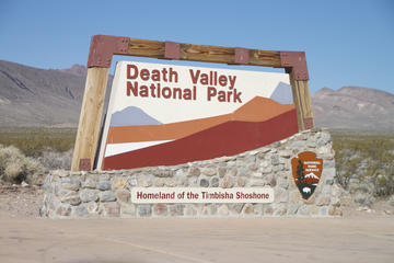 Small-Group Day Tour to Death Valley