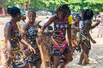 Day Tour From Luanda: Dance Workshop - Mussulo Island - Surf Beaches