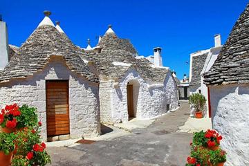 Discovering Alberobello and Mediterranean cuisine