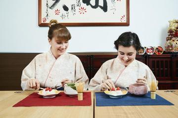 Japanese sweets making and Tea Ceremony in Osaka
