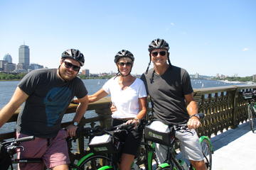 Tour de Cambridge Bicycle Tour