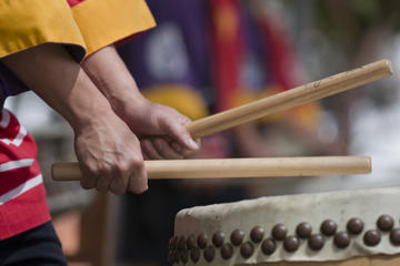 Japanese Taiko Drum Lesson in Kyoto