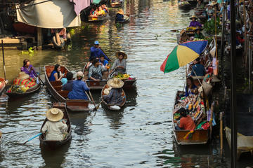 Private Excursion to MaeKlong and Damnoensaduak Floating Markets