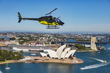 20-Minute Sydney Harbour and Coastal Helicopter Tour with Transfers