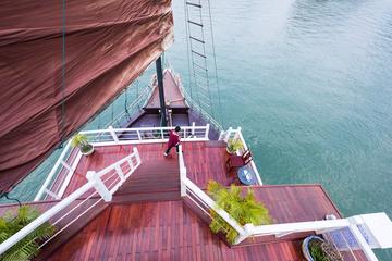 V'Spirit Overnight Halong Bay Cruise with Hanoi Pickup and Drop-off