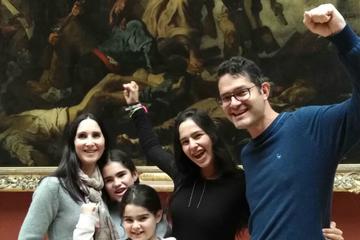 Kids and Families Skip-the-Line Small Group Louvre Tour in Paris