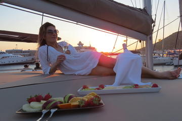 Catamaran Sunset Cruise in Mykonos